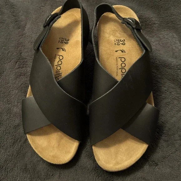 NWOT Papillio Black Leather "Samira" Wedge Sandals, Size 39, Narrow Width. - Picture 1 of 6